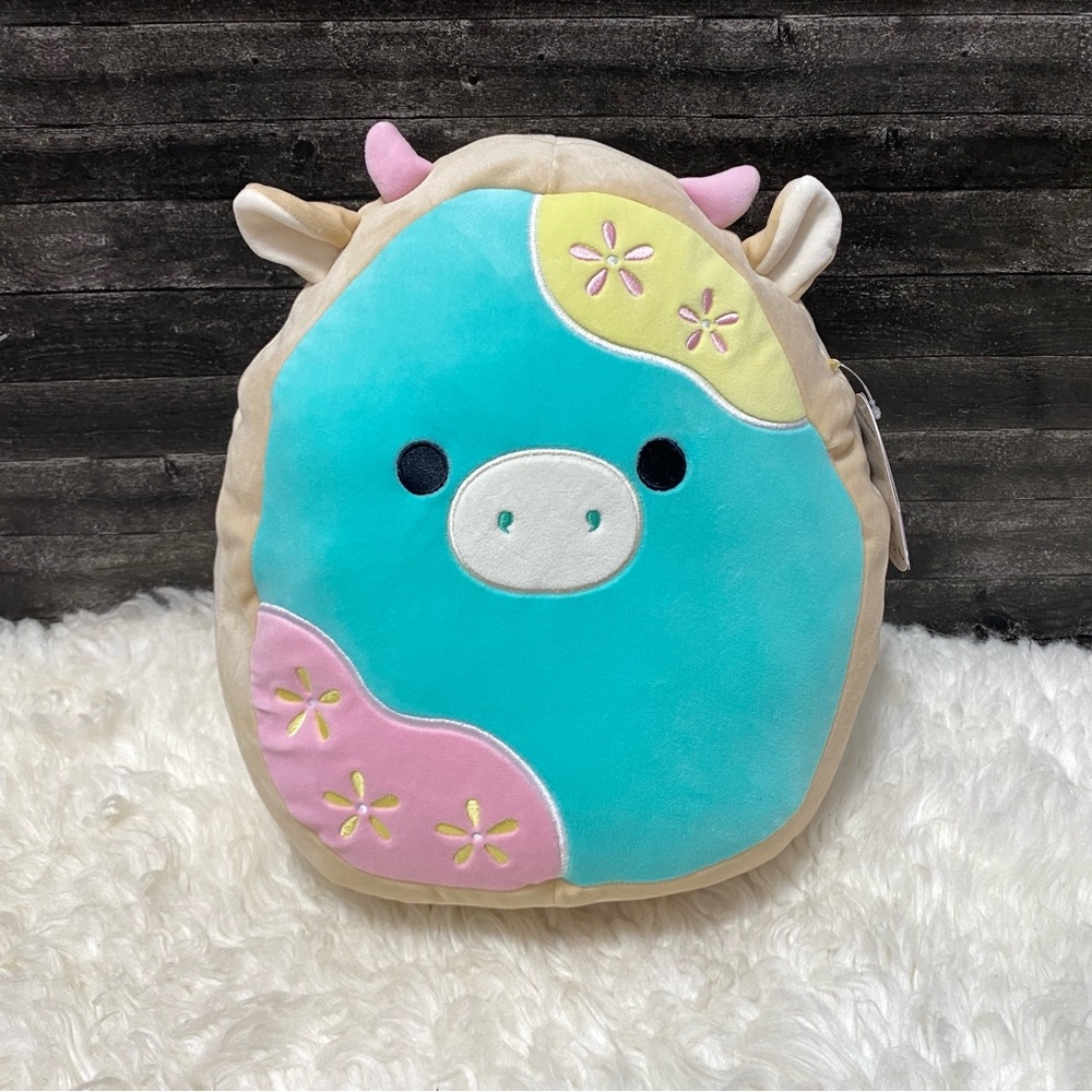 🆕 SQUISHMALLOWS CORNELIUS THE SUGAR COOKIE COW EASTER STUFFED PLUSH